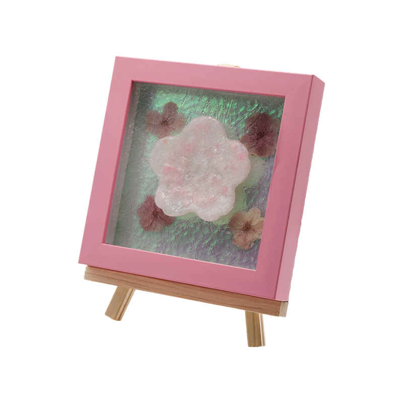 Bernsteinfarbene Holzrahmen-Wasser-Welligkeit-Kirschblüten-Kunstlampe – Yozakura Rain